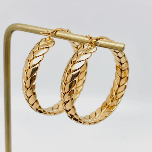 GOLD BRAIDED TEXTURE HOOPS