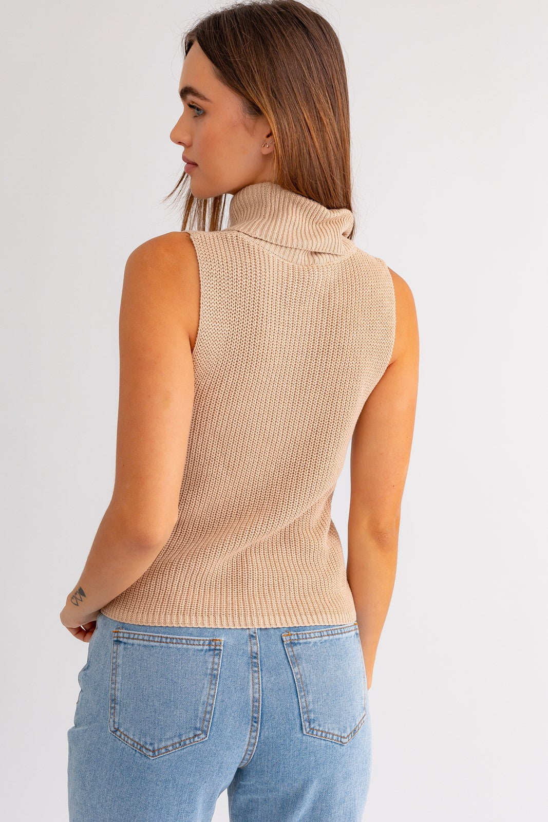 Kinzlee Turtle Neck Knit Top