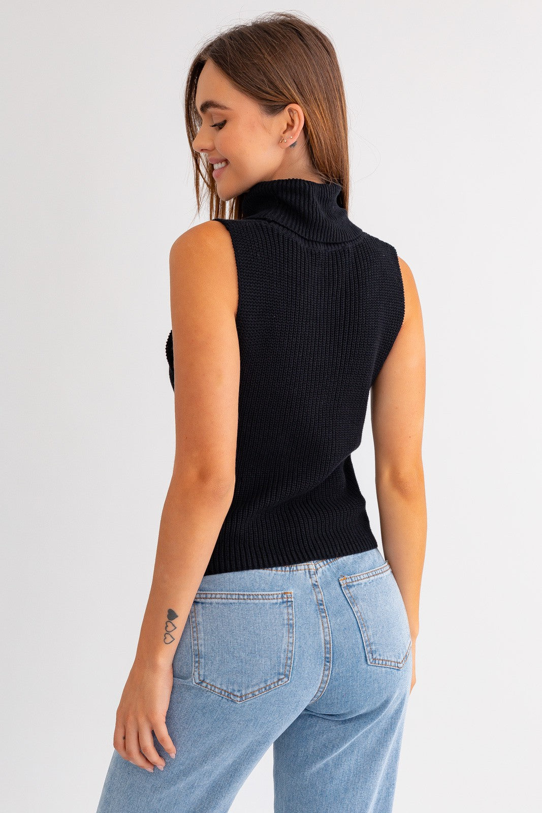 Kinzlee Turtle Neck Knit Top