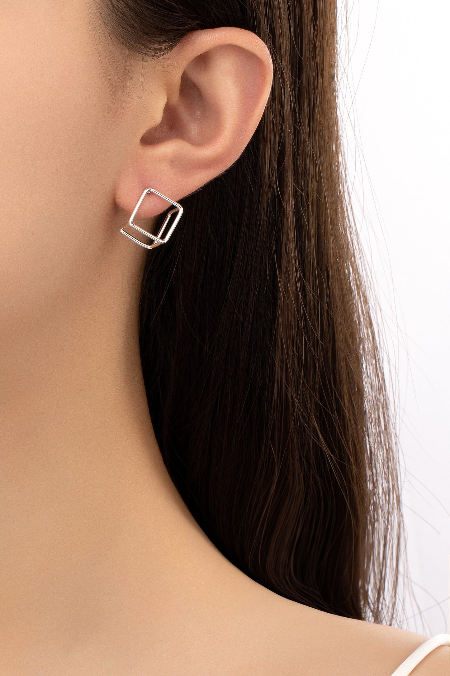 Minimalist 3D Wire Cube Stud Earring