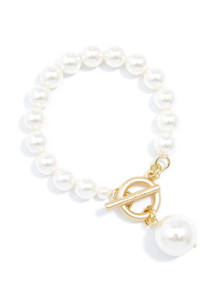Zenzii Pearl Charm & Toggle Bracelet
