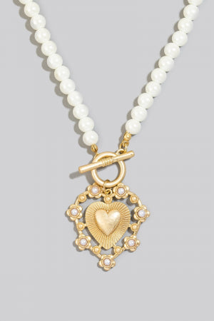 Intricate Pearl Beads Heart Pendant Toggle Necklace