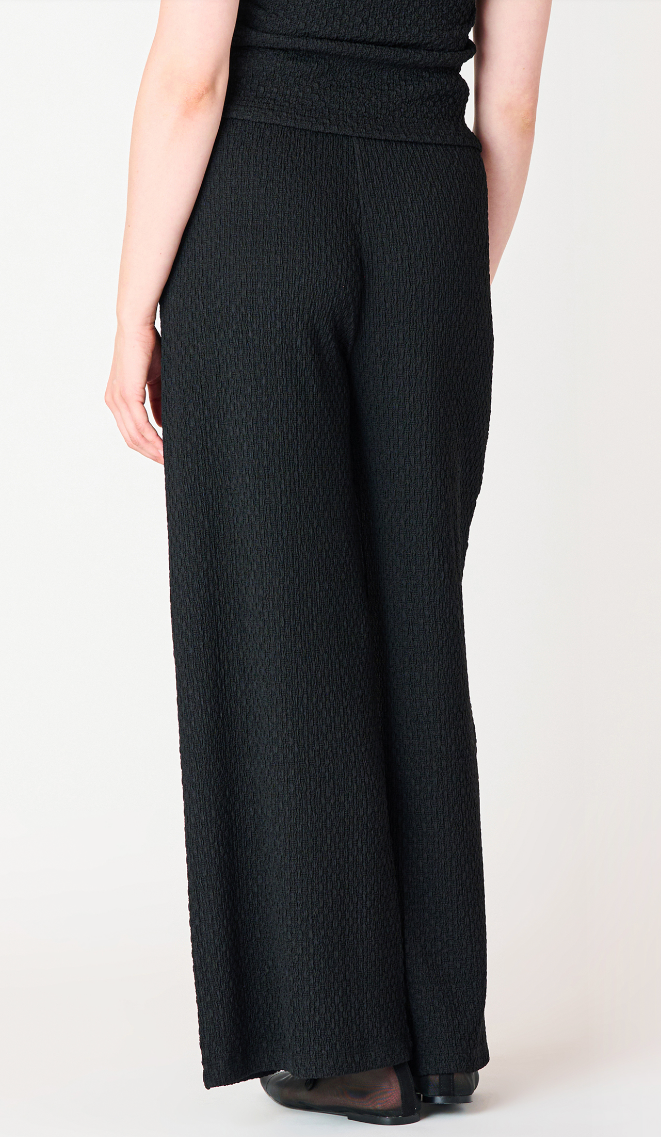 Dex Textured Flowy Wide Leg Pant