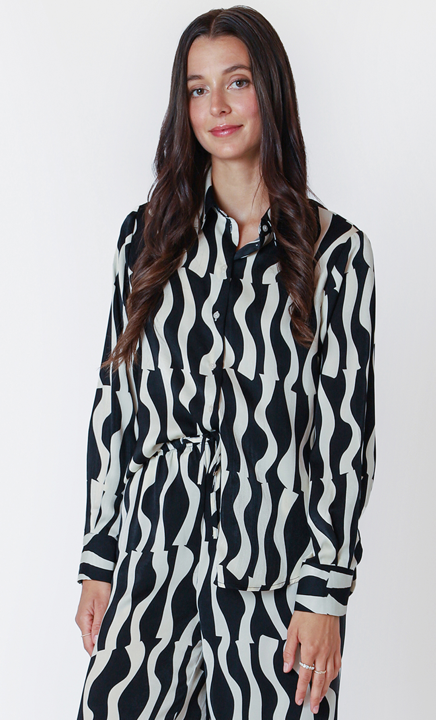 Dex Patterned LS Satin Blouse