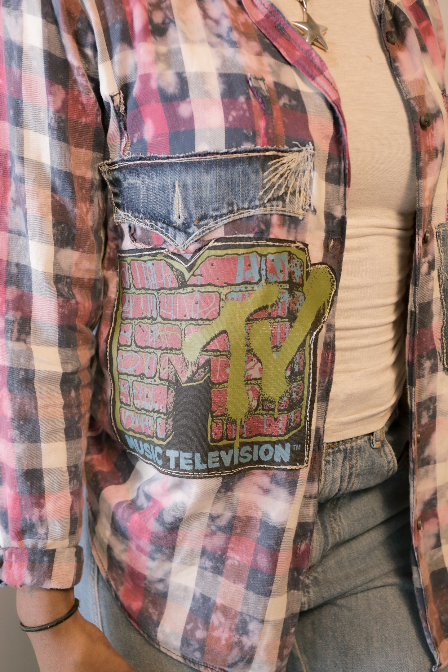 I want my MTV Flannel | One-of-a-Kind