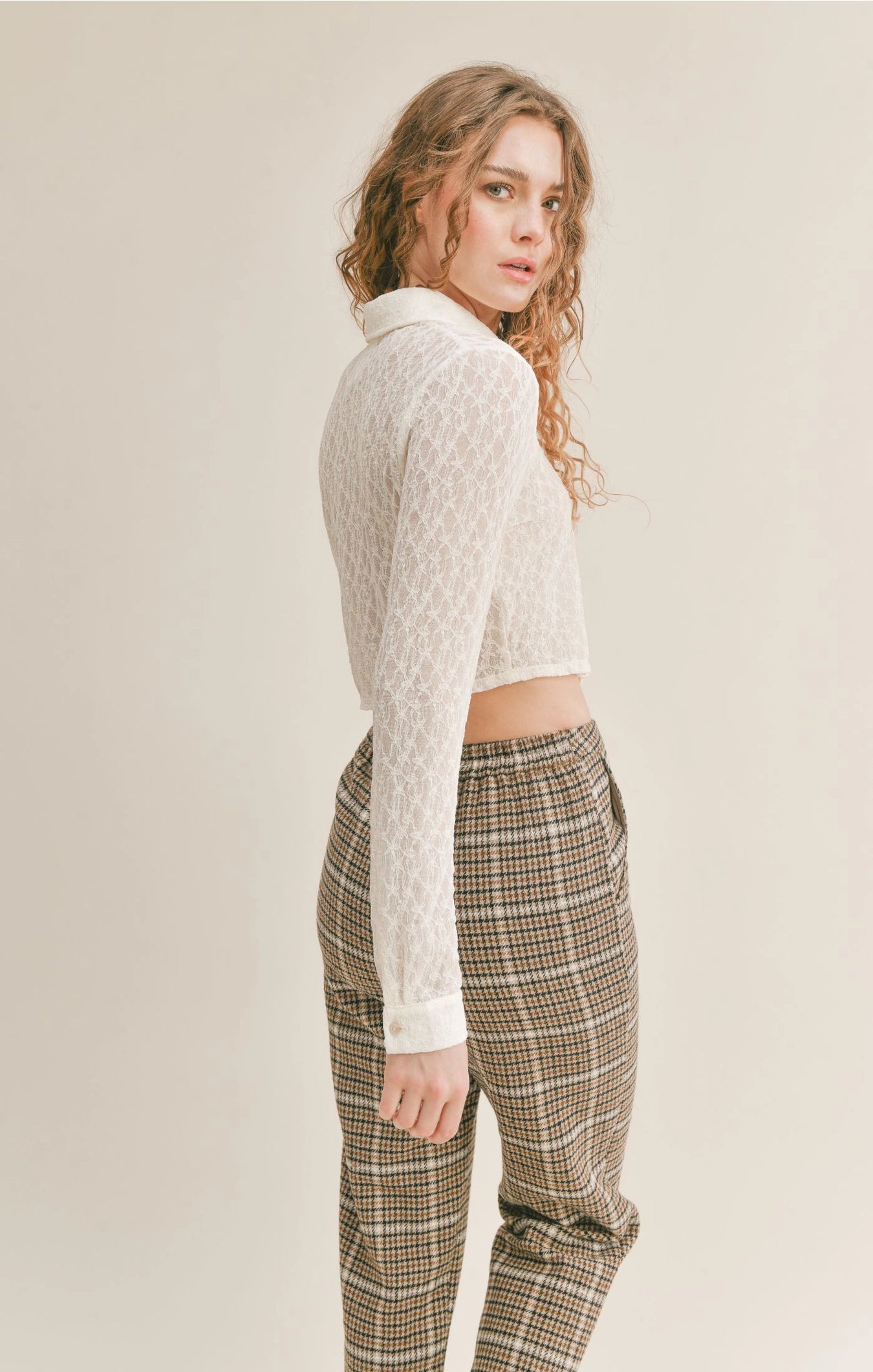 Sadie & Sage Bridgette Lace Crop Shirt