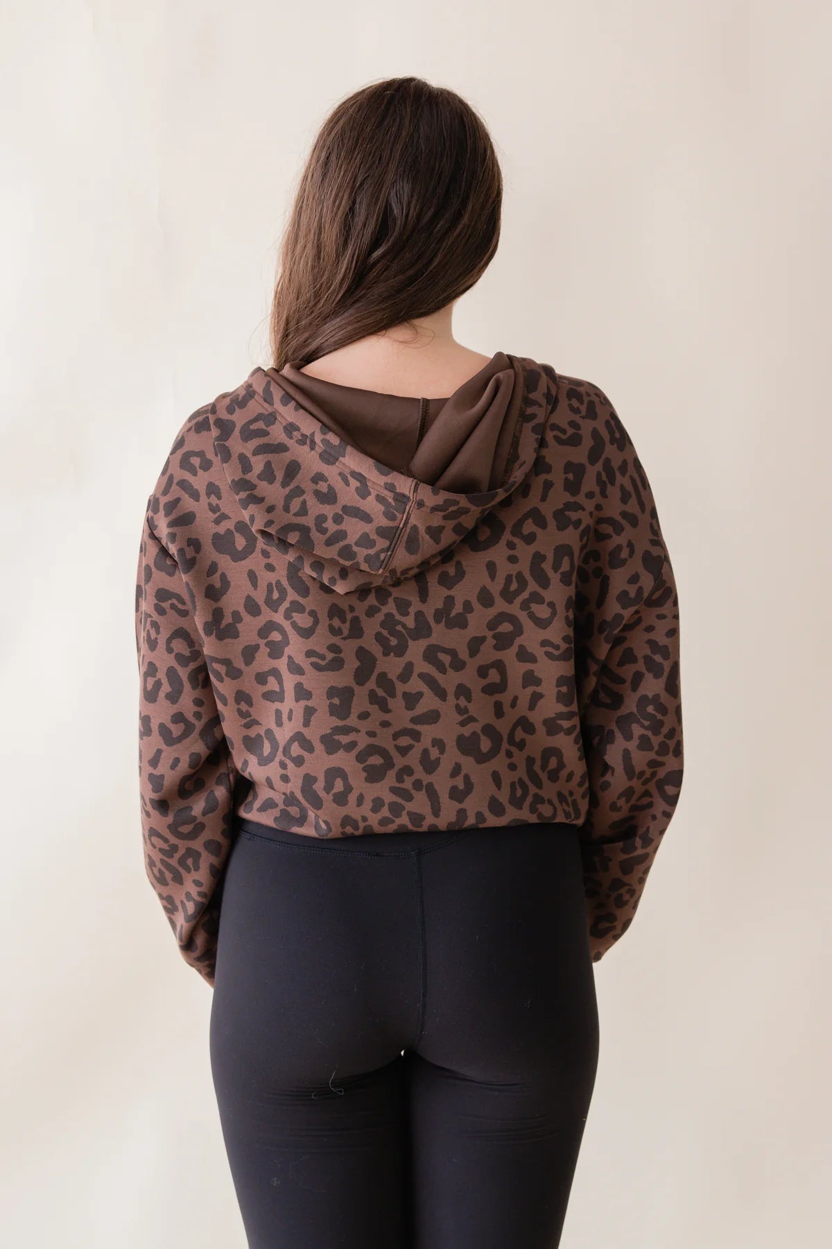 VINTAGE HAVANA LEOPARD PRINT CROP HOODIE