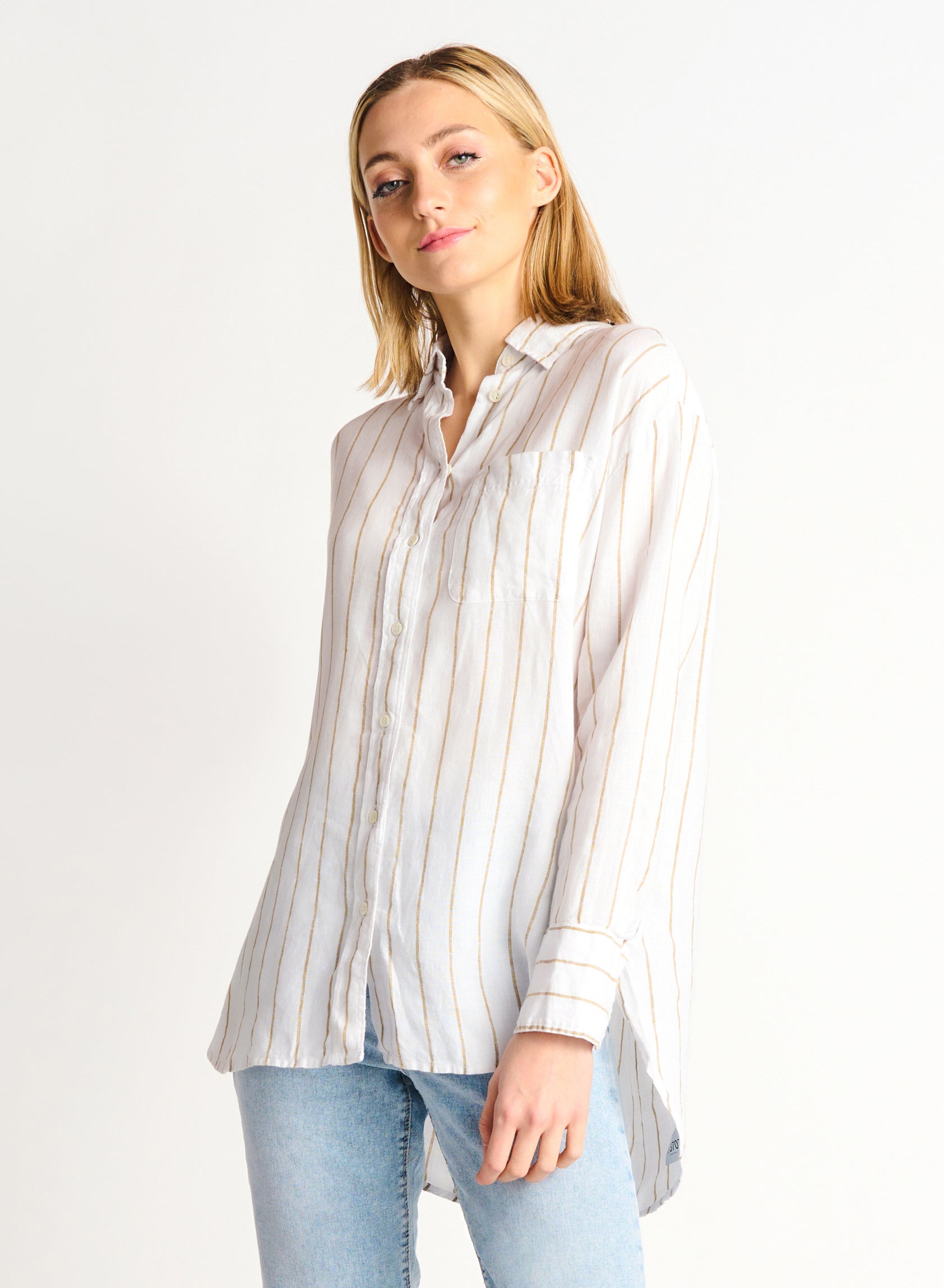 Dex Renae Button Front Oversized Linen Shirt – Libby Story