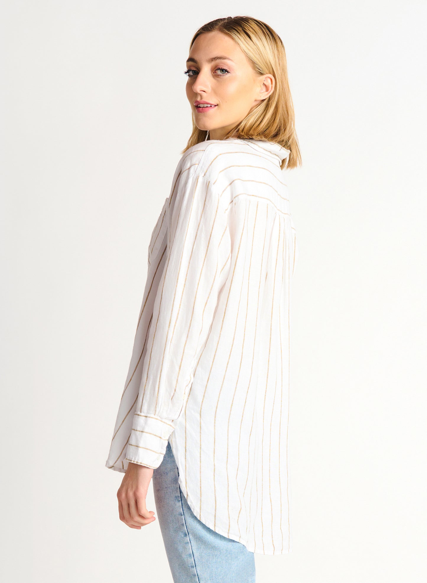 Dex Renae Button Front Oversized Linen Shirt