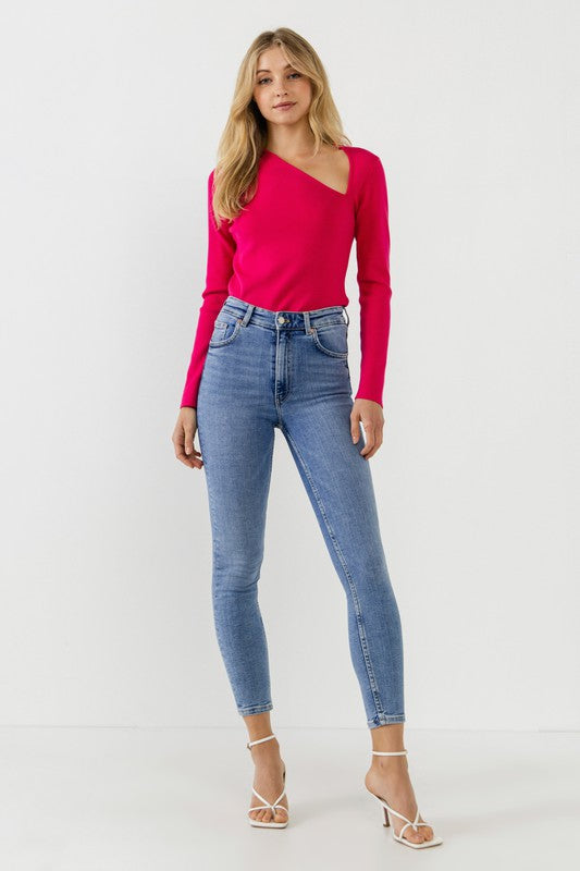 Caylee Deep Cut Top