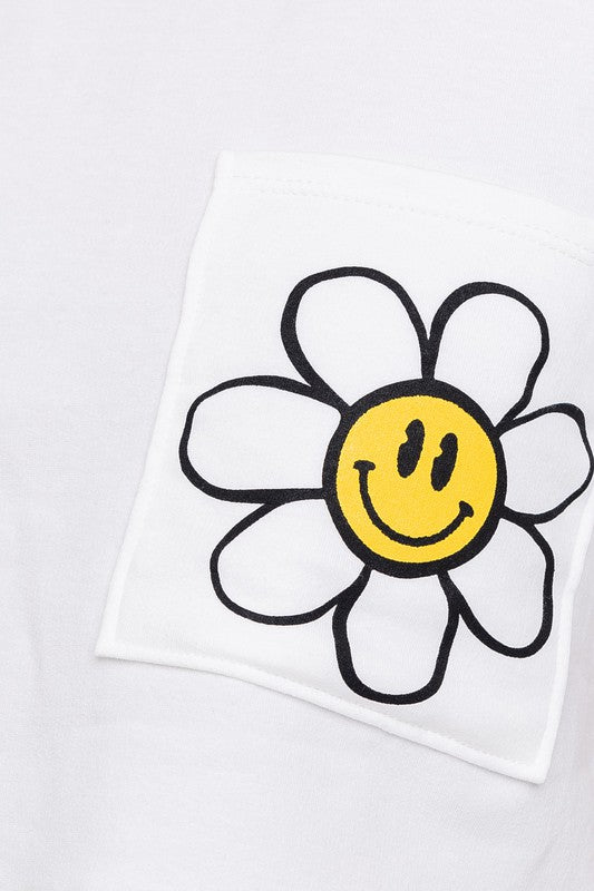 Smile Daisy Pocket Tee