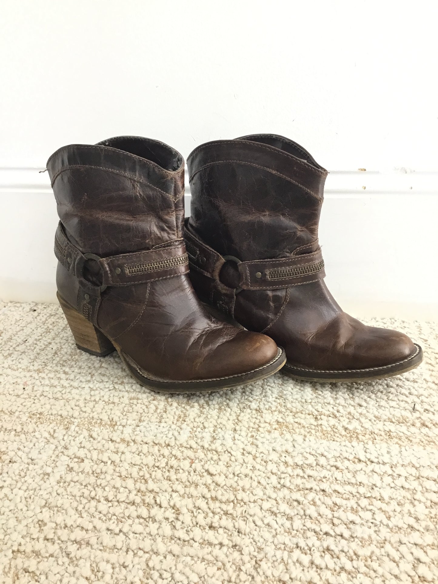 Libby Story Vintage Genuine Leather Dingo Boot