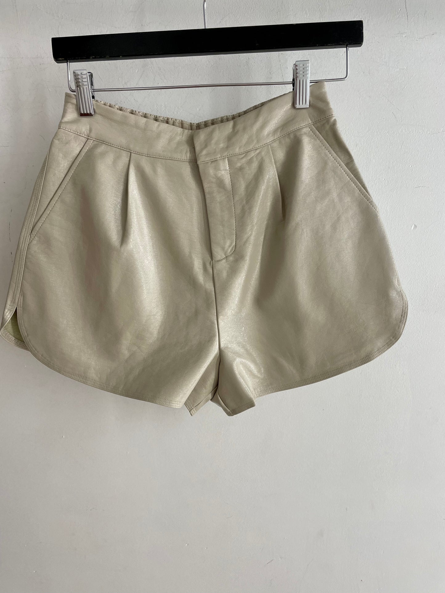 Janice Shiny PU Short