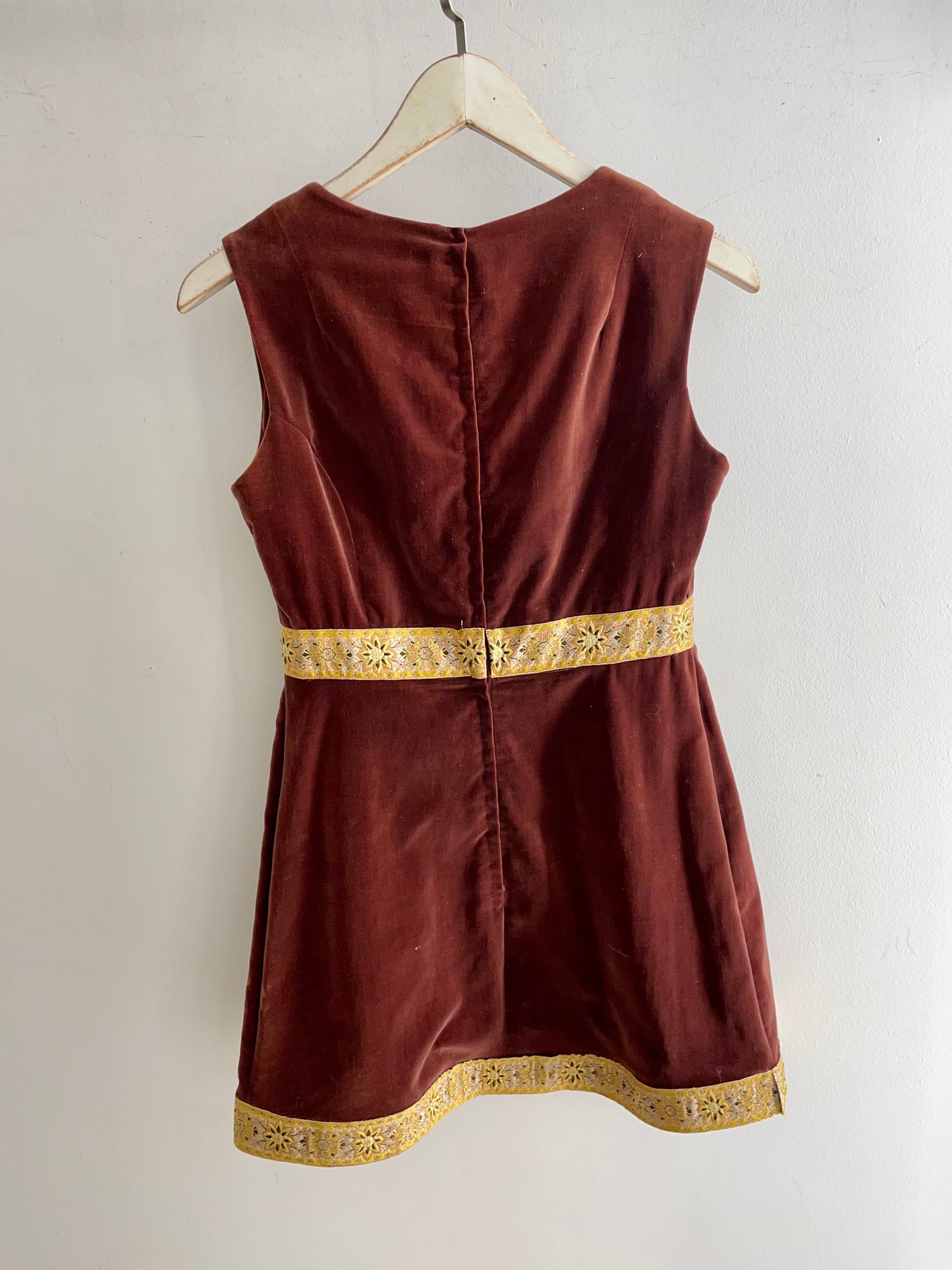 Libby Story Vintage Velvet Mildred Dress