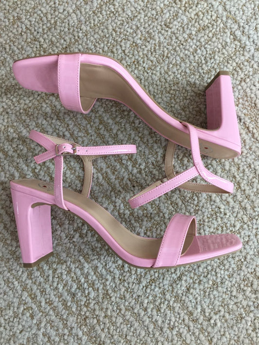 VESTIA Pink Sandal