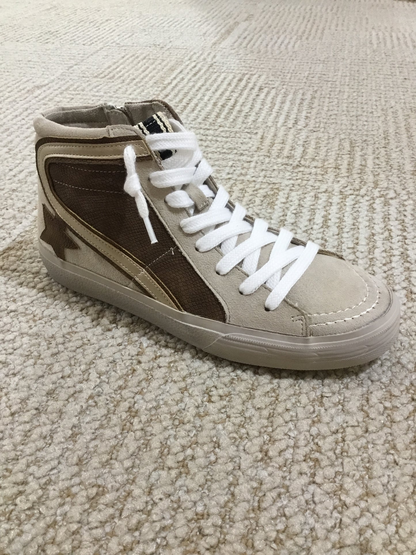 Roxette High Top Sneaker