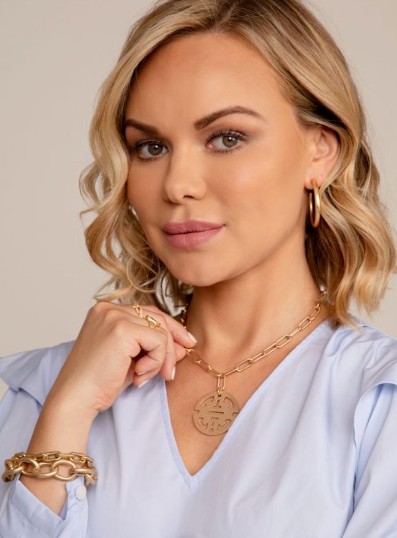 Zenzii Traveling Pendant Collar Necklace