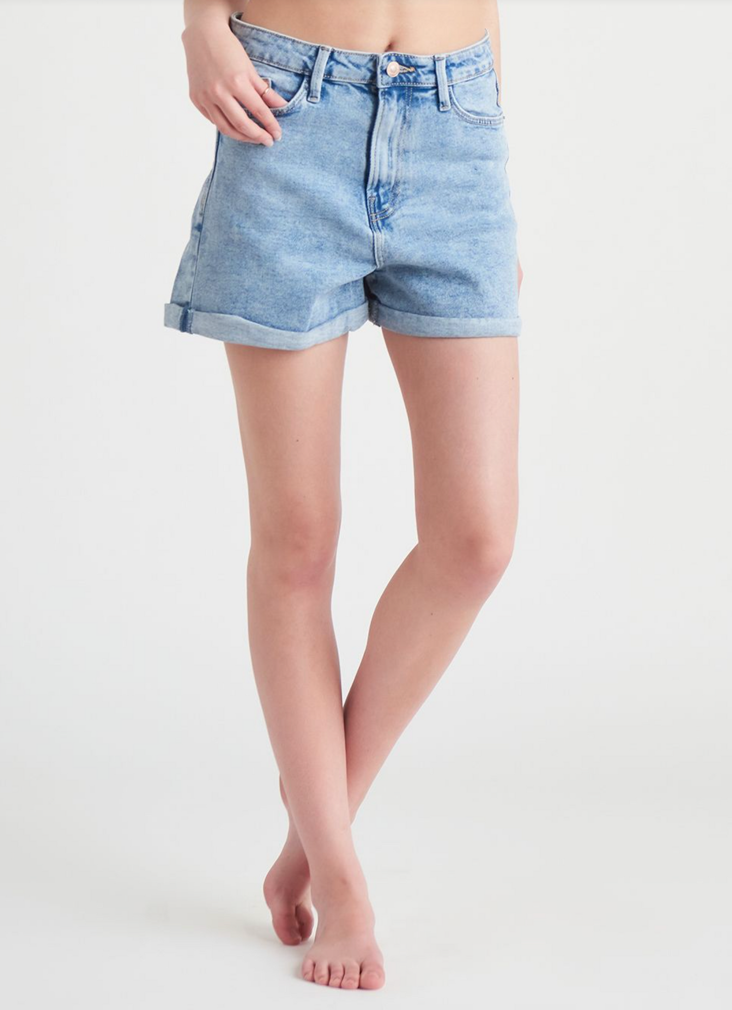 Dex High Rise Mom Short