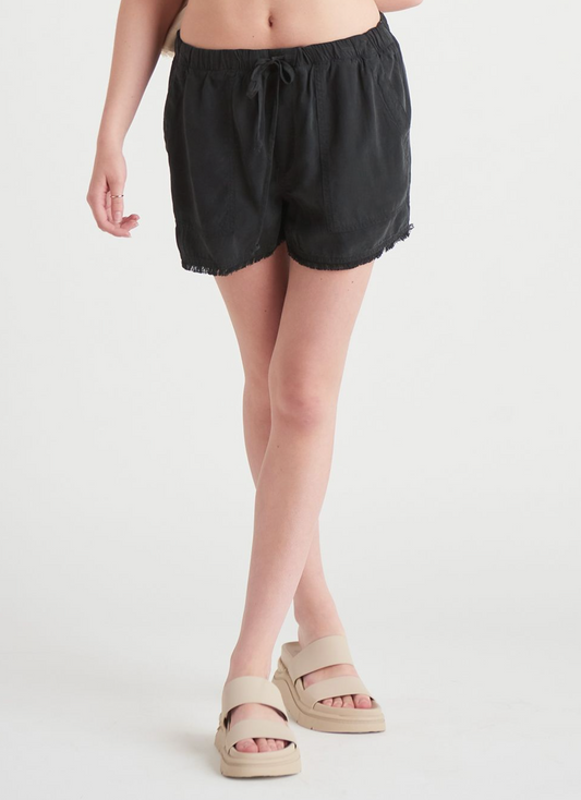 Dex Audrey Black Wash Short