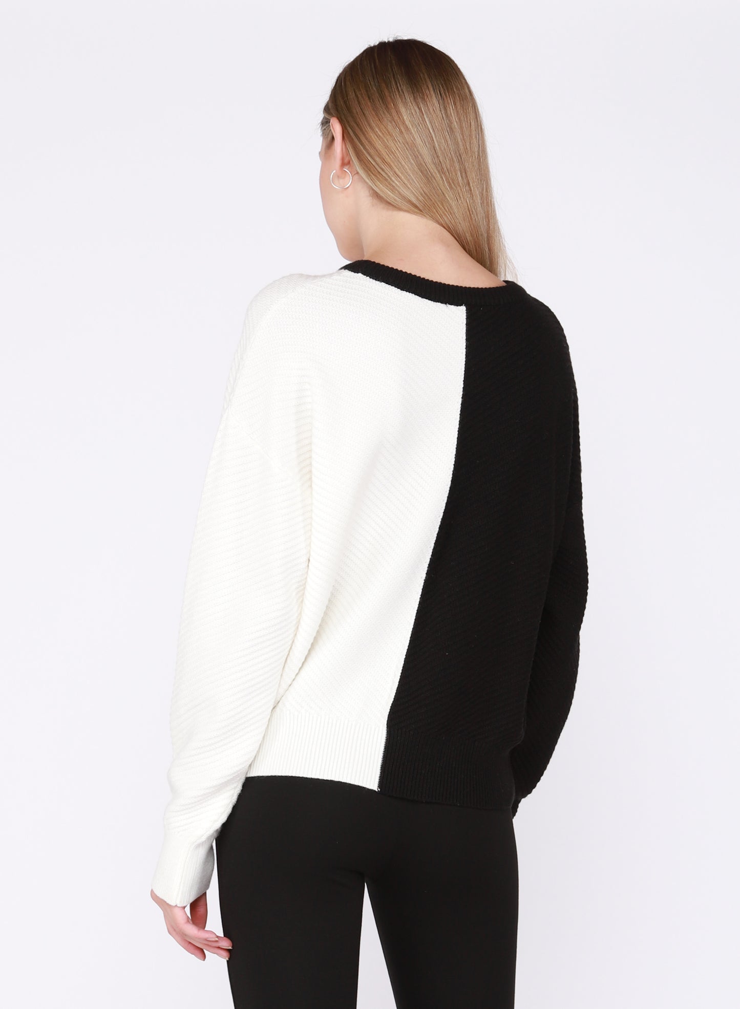 Dex Hattie Textured Rib Knit Sweater